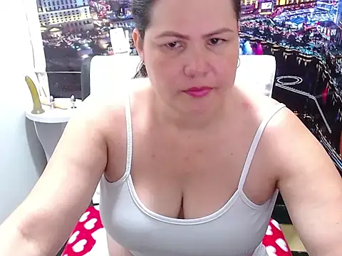 tila nastyy online show from May 17, 6:51 pm