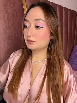 SalomeFlores online show from April 9, 12:02 am