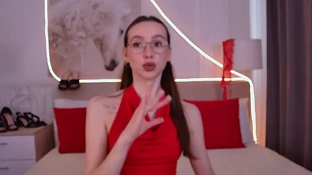 Emily Simon online show from May 16, 5:32 am