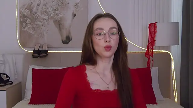 Emily Simon online show from April 10, 5:24 am