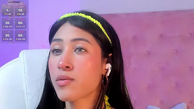 internett sweetheart online show from March 18, 4:39 am