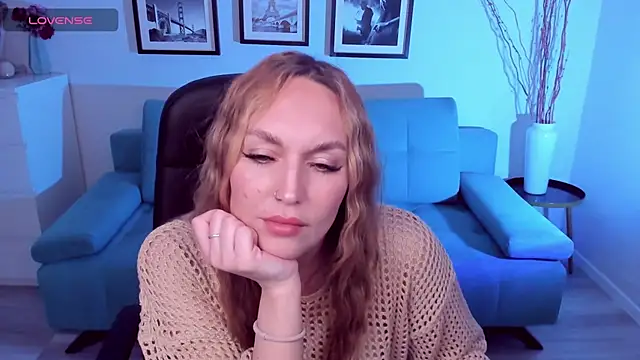 EvieMagical online show from May 14, 12:00 pm