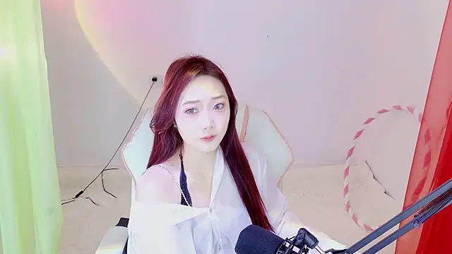 luna-168 online show from May 14, 8:20 am