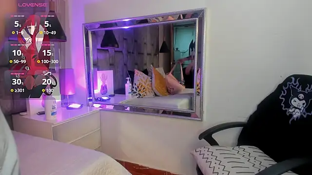 JenniQ69 online show from May 8, 7:27 pm