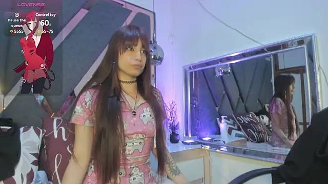JenniQ69 online show from May 21, 11:13 pm