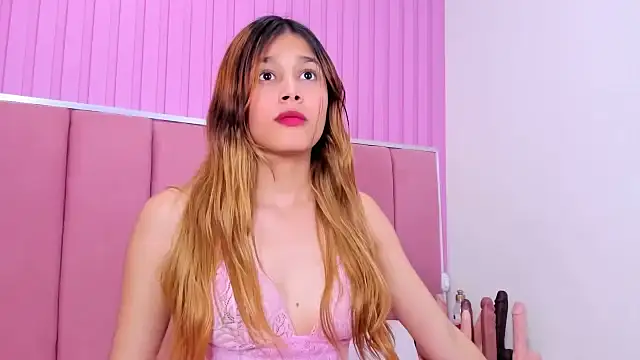 Zoehoney hl online show from May 14, 7:25 am