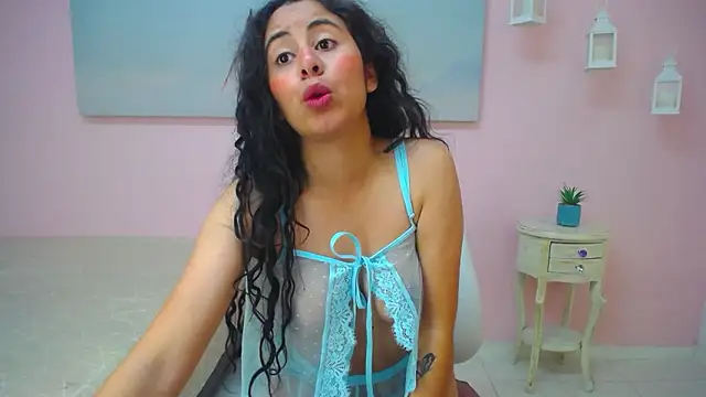 scarlett clyde online show from February 6, 12:52 pm