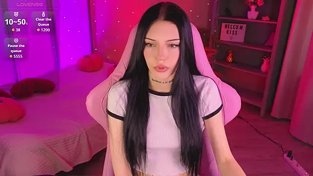 Kelly  Bunny online show from May 13, 5:57 am