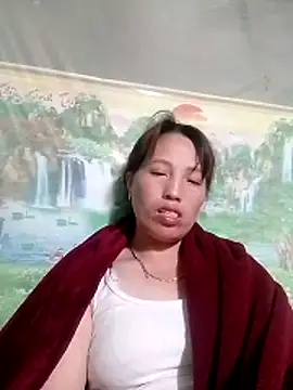 Gummiesu online show from May 15, 10:23 pm