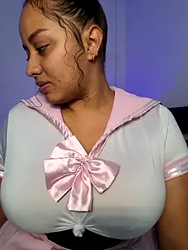 curly girl 31 online show from May 11, 7:55 pm