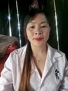 Bling sexy online show from May 3, 1:20 am