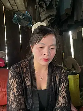 Bling sexy online show from May 11, 5:53 am