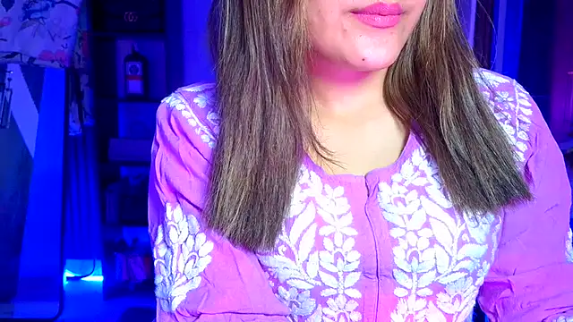  Maanvi  online show from May 25, 6:07 pm