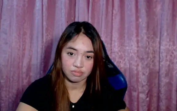 pinay mayahiga online show from May 10, 12:51 pm