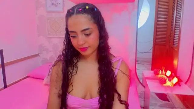 Emma Thompssonn online show from May 6, 12:20 pm