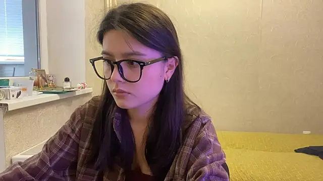 SaintMari online show from May 27, 1:19 pm