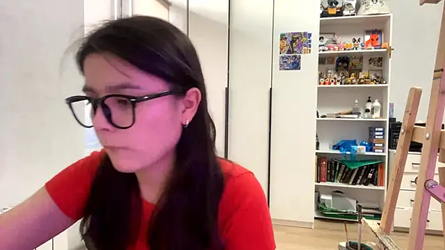 SaintMari online show from May 5, 2:20 pm
