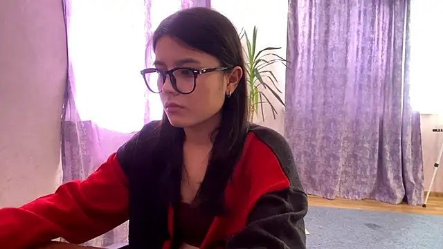 SaintMari online show from April 29, 2:20 pm