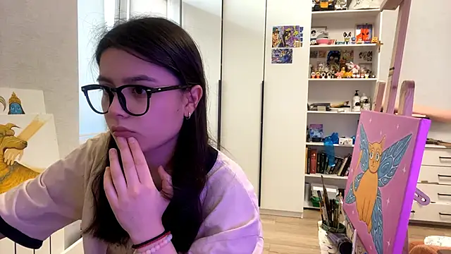 SaintMari online show from May 10, 2:19 pm