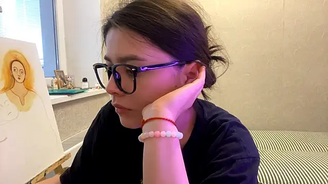 SaintMari online show from May 24, 2:27 pm