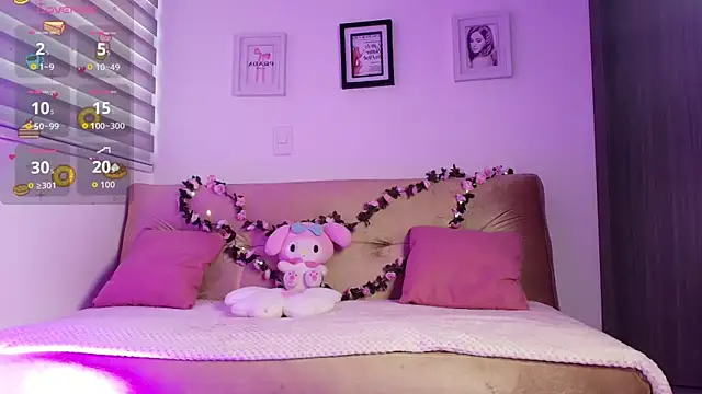 Blush Marie online show from February 2, 9:58 pm