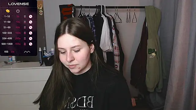 secretvic online show from February 19, 12:37 pm