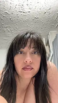 AriannaPenaxo online show from May 15, 10:12 pm