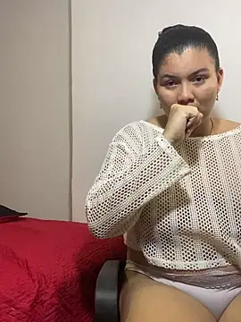 Helena-Paola online show from May 8, 12:47 am