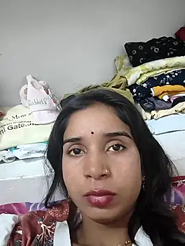 Cute-Natashaa online show from April 7, 8:27 am