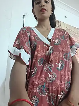 Cute-Natashaa online show from May 21, 10:13 am