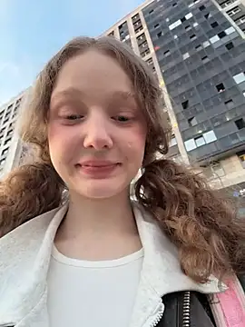 outside rosy online show from May 14, 6:25 pm