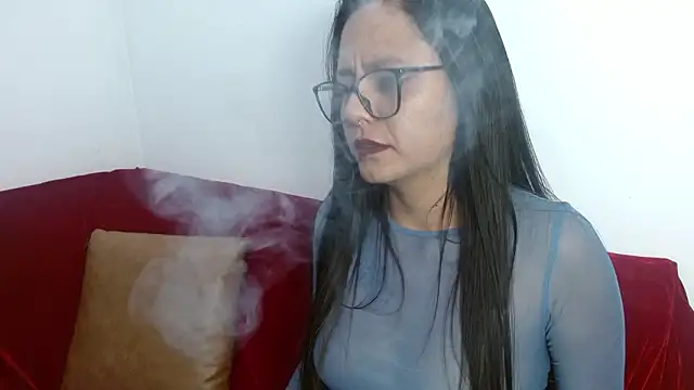 KiaraBlack 01 online show from February 6, 4:38 am