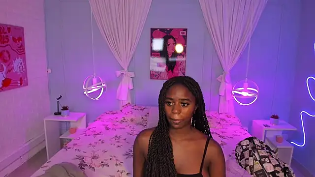 naomi campell online show from March 20, 7:52 pm