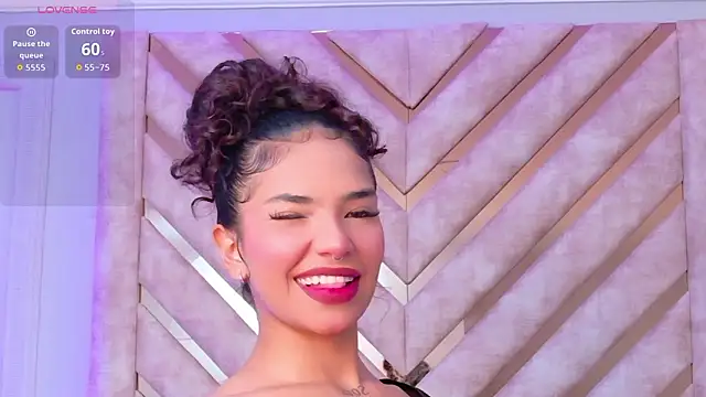 Scarlett-Banner online show from March 18, 4:12 pm