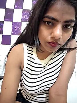Alisha Babyy online show from May 11, 7:10 am