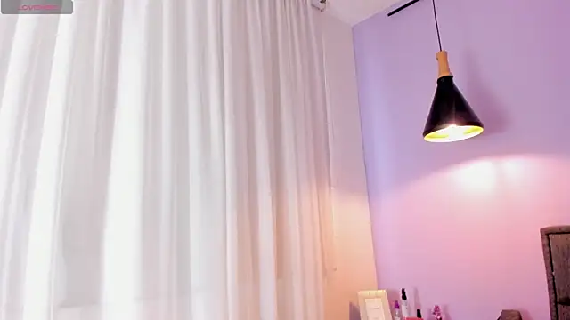 lanablacke  online show from March 31, 12:16 pm