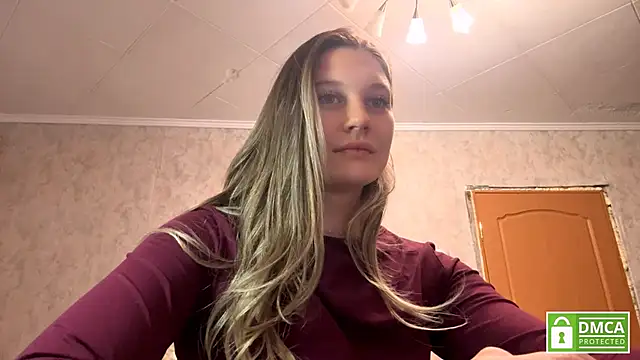 Jolievic online show from March 29, 5:23 pm