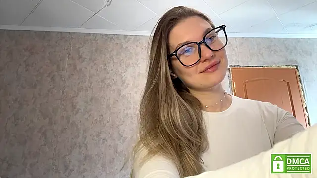 Jolievic online show from March 7, 10:44 am