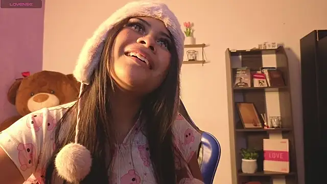 BadKittyy online show from February 5, 7:00 am