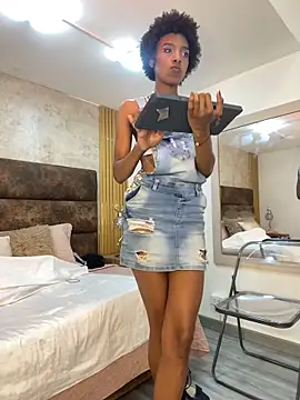 Afrodita Greenn online show from May 11, 2:19 pm