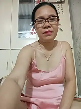 Nuna 689 online show from May 22, 1:53 pm
