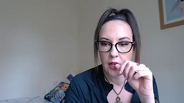 PsychicDominatrix online show from April 9, 11:04 am