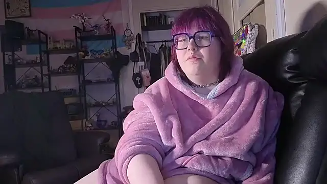 ProfaneHekate online show from March 19, 11:31 pm