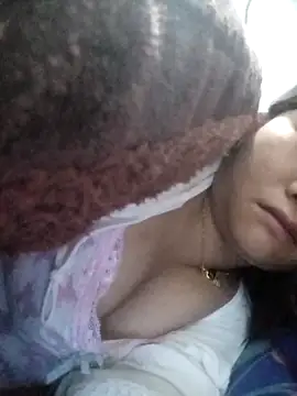 hoho-hihi online show from March 11, 10:23 pm