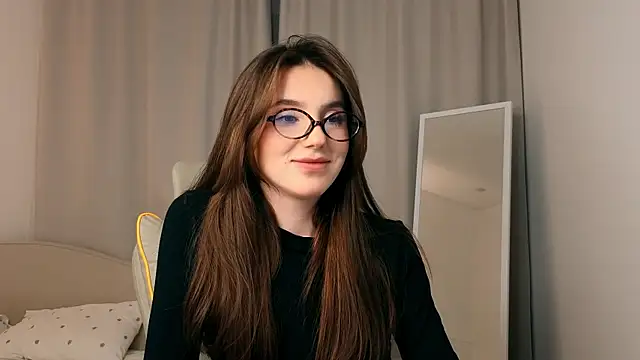 ssandralovin online show from May 5, 8:56 pm