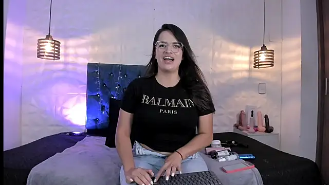 samantha foxyy online show from May 18, 11:16 am