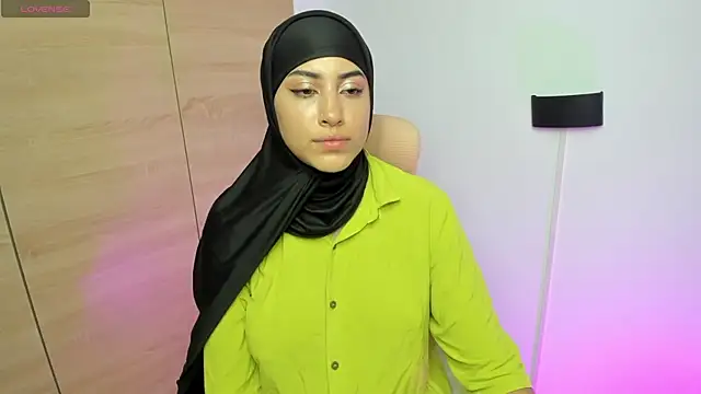 LAY LA  online show from February 26, 10:42 pm