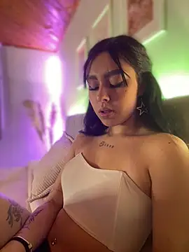 scarlett pinkk1 online show from February 5, 3:20 am