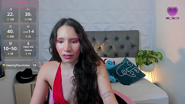 valeryn  rosse online show from May 3, 5:22 am