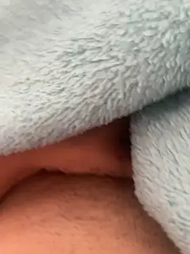 teubrinquedinho online show from April 2, 3:42 pm